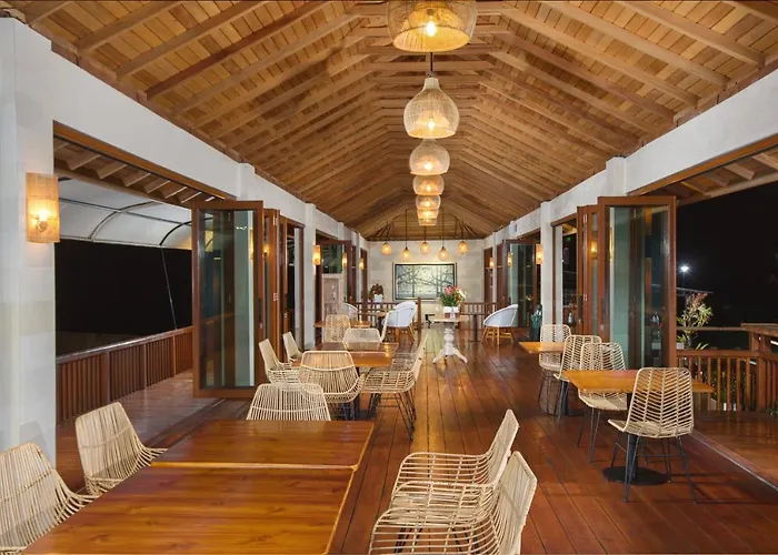Giriwood & Munduk (Bali)